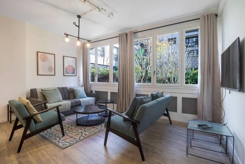 Brand New Flat For 8 People, 3 Bedrooms ปารีส ภายนอก รูปภาพ